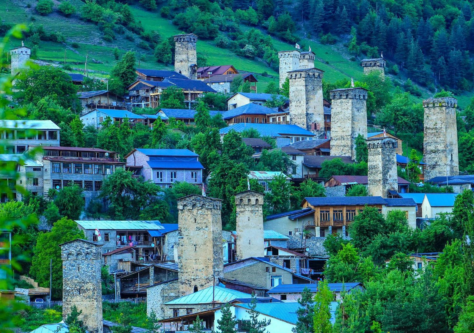 Hotel Mestiakhedi Exteriér fotografie